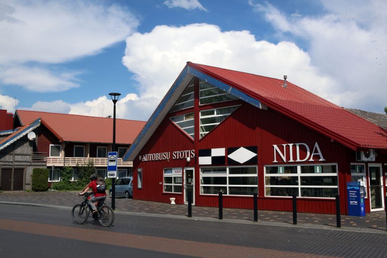 Nidos autobusų stotis / M. Patašiaus nuotr.