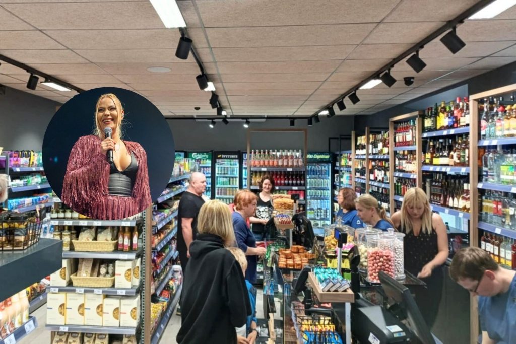 Prekybos centro „Aibė“ atidarymo šventė Juodkrantėje / Archyvo nuotr.